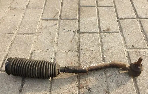 Hyundai Santa Fe Steering tie rod 
