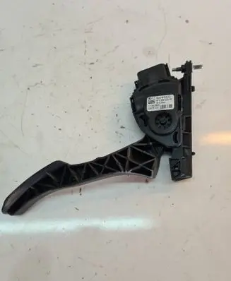 Volvo V70 Accelerator throttle pedal 6G929F836CD 6PV00922002 C95YE01