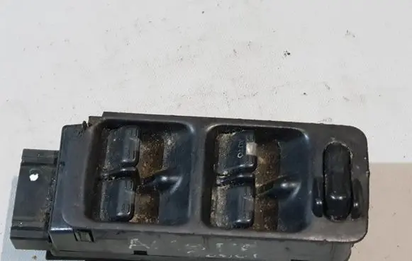 Honda Accord Electric window control switch J67398