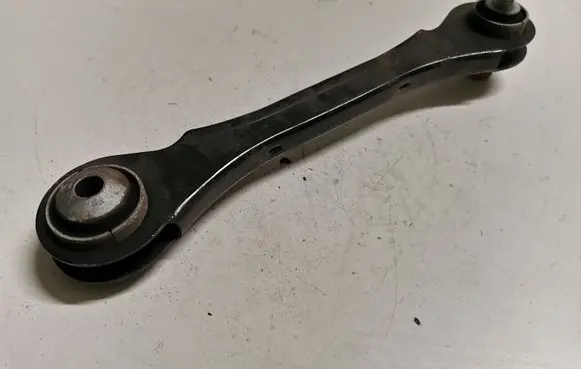 BMW 4 F36 Gran coupe Rear control arm 6792519