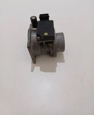 Nissan X-Trail T30 Mass air flow meter 226805M00 AFH45