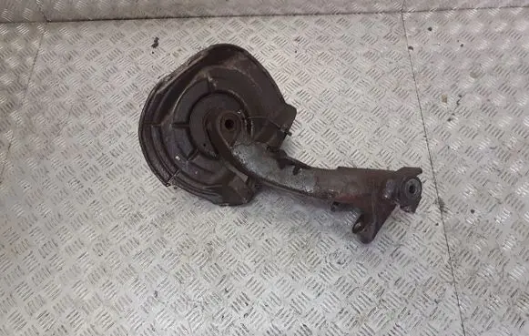 Ford Mondeo Mk III Stub axle 