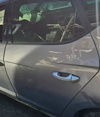 Seat Leon (5F) Rear door