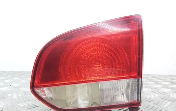 Volkswagen Golf VI Tailgate rear/tail lights 5K0945108