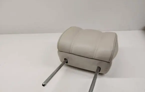 Land Rover Range Rover L405 Front seat headrest 