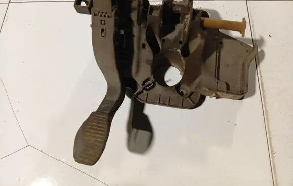 Fiat Punto (188) Clutch pedal 
