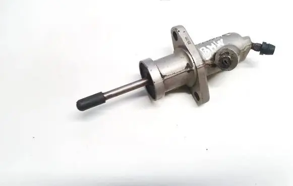 Clutch master cylinder