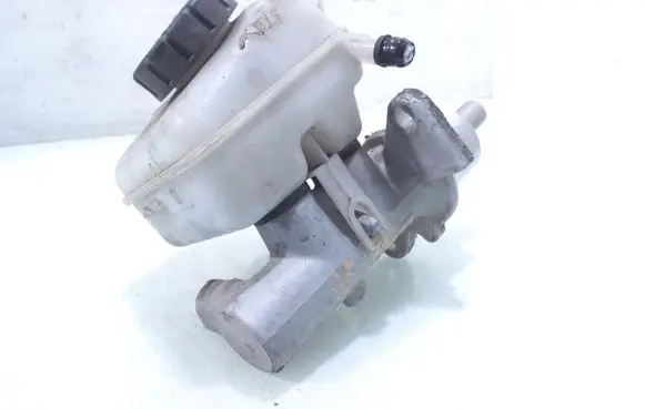 Opel Astra G Master brake cylinder 32066734 5571