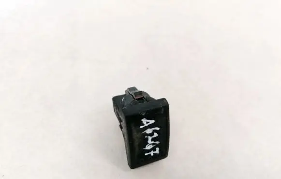 Ford Mondeo Mk III Electric window control switch 1S7T14529AB