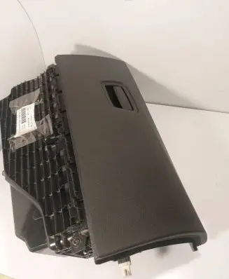 BMW 5 F10 F11 Glove box 9205976 1710694 DY00829
