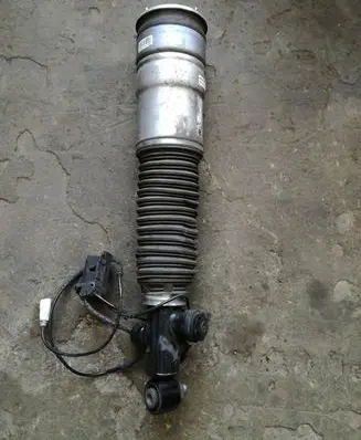 BMW 7 F01 F02 F03 F04 Rear shock absorber/damper 37106858811