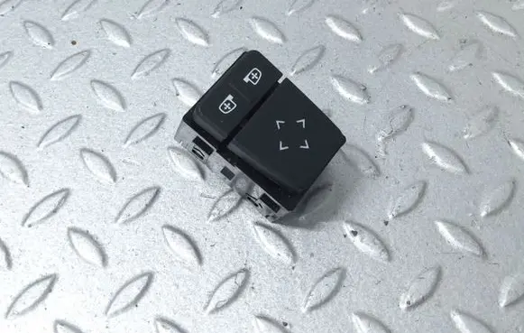 Dacia Sandero III Wing mirror switch 255703737R