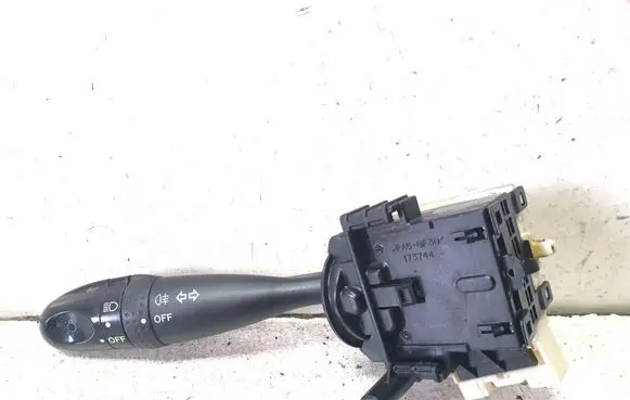 Suzuki Swift I Indicator stalk 173744
