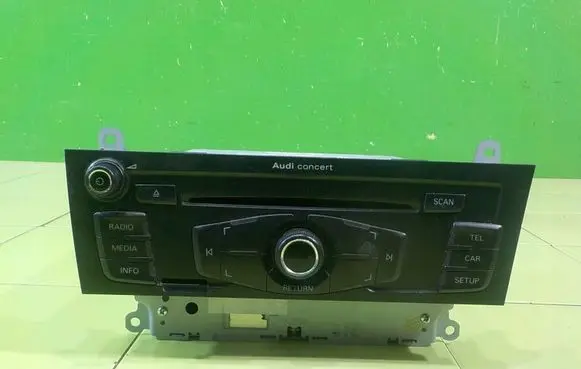 Audi A5 8T 8F Radio/CD/DVD/GPS head unit 8T2035186P WP145