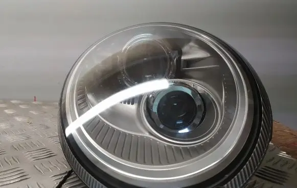 Porsche 911 997 Headlight/headlamp 99763107001