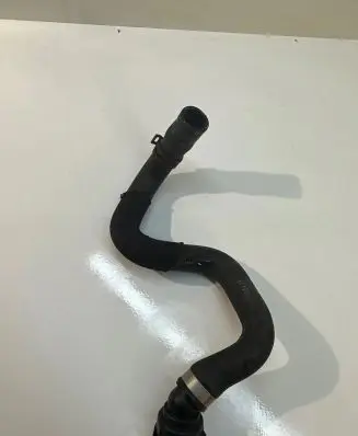 BMW 5 F10 F11 Engine coolant pipe/hose 9170347 15476010