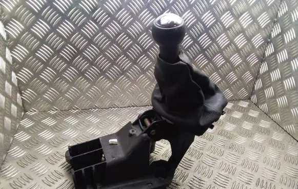Peugeot 207 Gear shifter/selector 9684489580