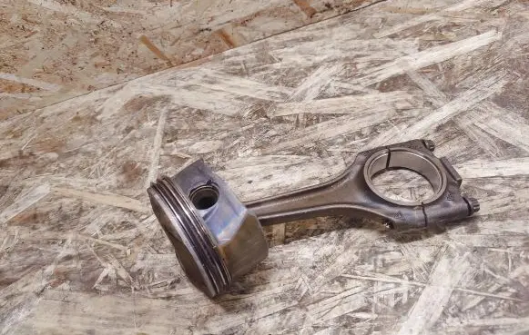 Porsche Panamera (970) Piston with connecting rod 96L58