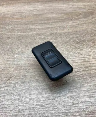 Mercedes-Benz Vito Viano W638 Electric window control switch A0005457013