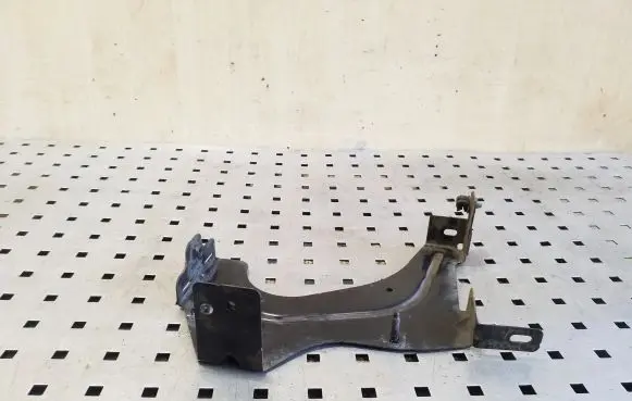 Renault Master III Other engine bay part 8200715100