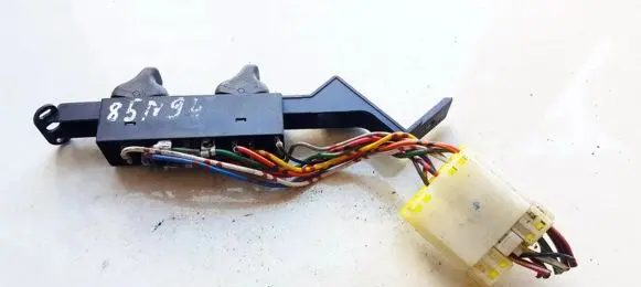 Nissan Primera Electric window control switch