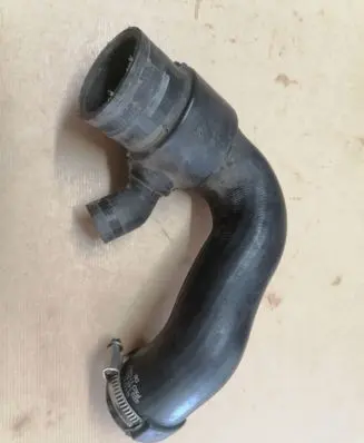 Audi A4 S4 B7 8E 8H Air intake hose/pipe 8E0145832S PX0111592