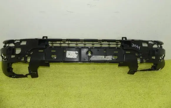 Volvo XC90 Front bumper 30678947