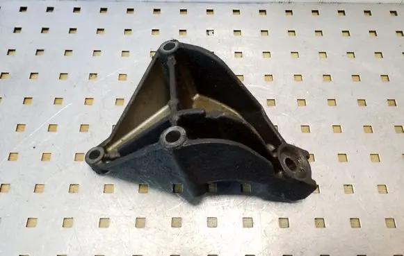 Volkswagen II LT Engine mounting bracket 074199307B