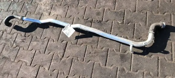 Engine coolant pipe/hose