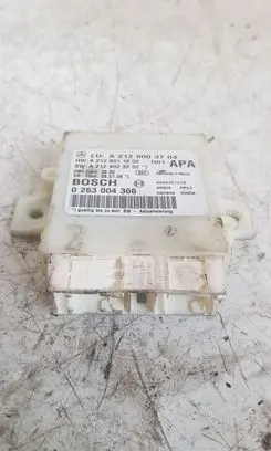 Mercedes-Benz E W212 Parking PDC control unit/module A2129011500