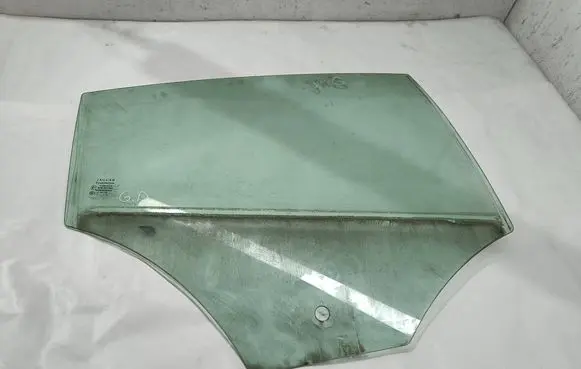 Jaguar XF X250 Front door window glass four-door 43R001582 E000199 DOT682AS2M3240