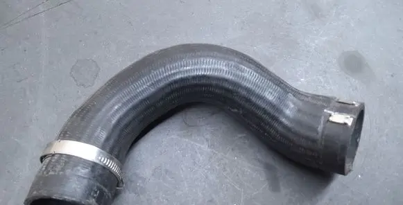 Volkswagen Golf VII Intercooler hose/pipe 5N0145