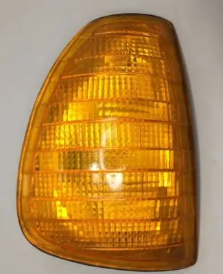 Mercedes-Benz W123 Front indicator light