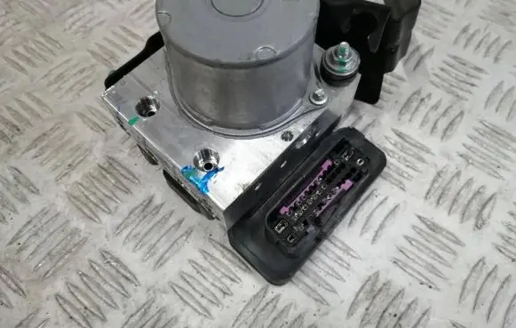 Dacia Spring ABS Pump 476602522R 970317 1B0S091