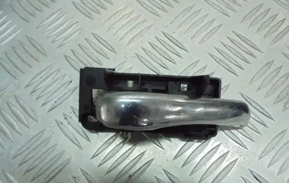 Alfa Romeo 147 Front door interior handle