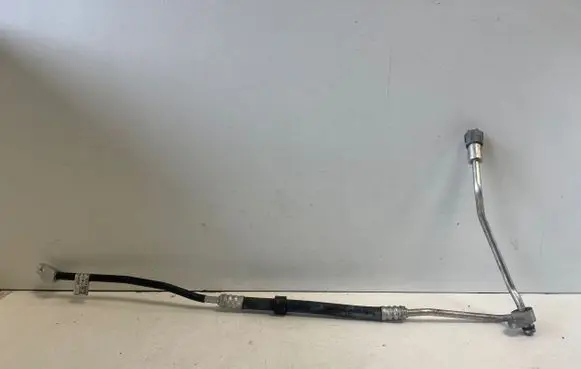Audi A4 S4 B9 Air conditioning (A/C) pipe/hose 8W2816720