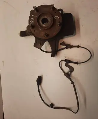 Hyundai i30 Front wheel hub