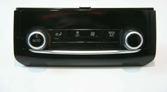 BMW 5 G30 G31 Climate control unit 6999429