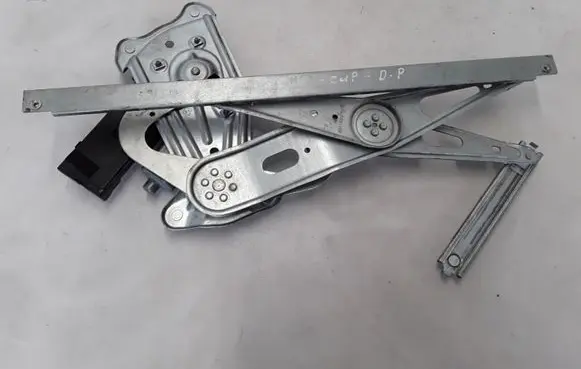 Renault Megane III Front door electric window regulator 966036102