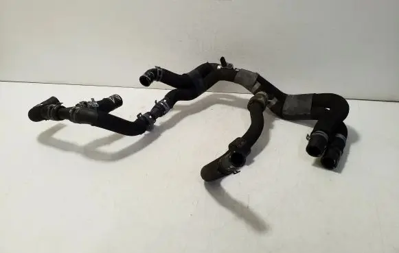 Audi e-tron Engine coolant pipe/hose 4KE145920E