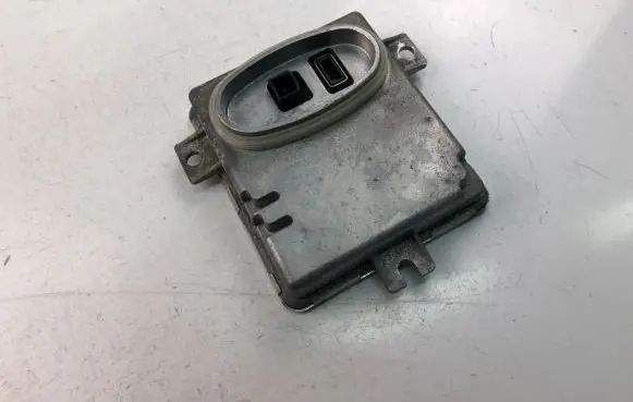 BMW 3 E90 E91 Xenon control unit/module 6261110499