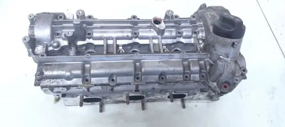 Mercedes-Benz E A207 Engine head A6420100821