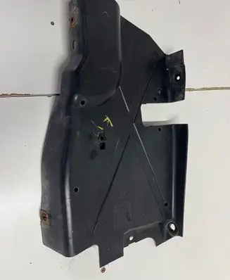 Opel Vivaro Engine splash shield/under tray 8200197776 91169272