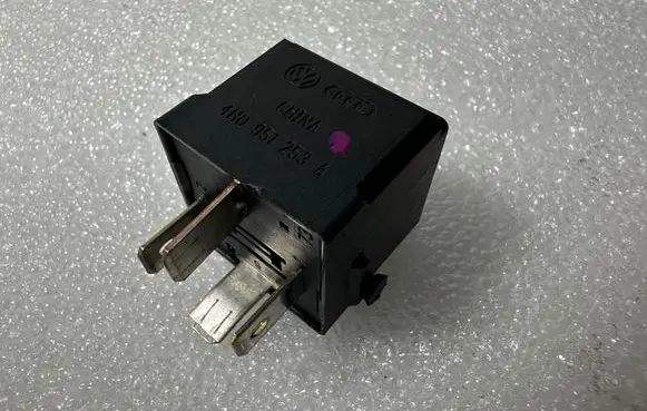 Audi A6 S6 C7 4G Other relay 4H0951253A