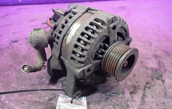 Suzuki Liana Generator/alternator 