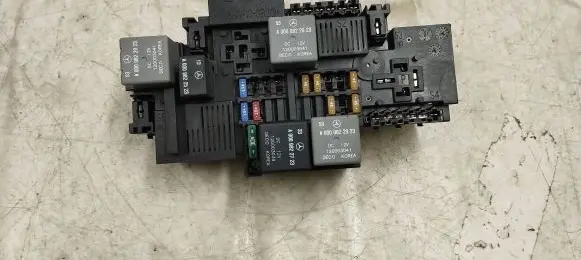 Mercedes-Benz S C217 Fuse module A2229063302