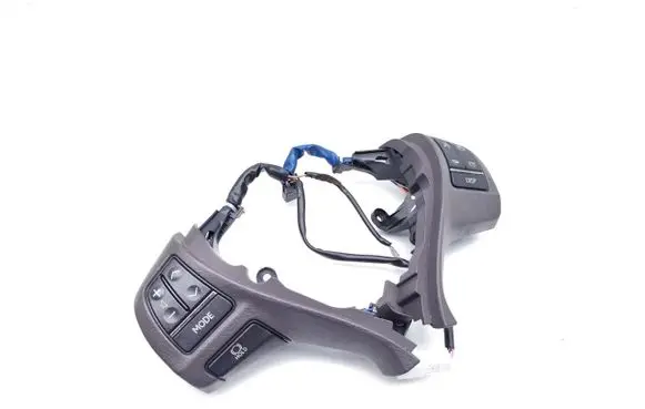 Lexus LS 460 - 600H Steering wheel buttons/switches 75E696