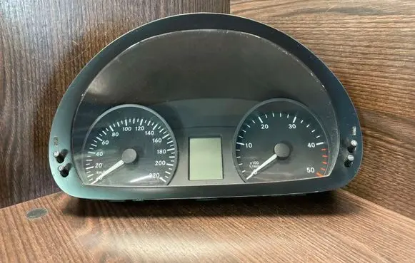 Mercedes-Benz Vito Viano W639 Speedometer (instrument cluster) 6394465921 A6394465921
