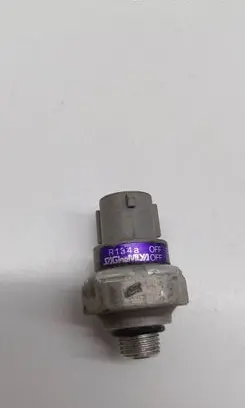 Air conditioning (A/C) pressure sensor