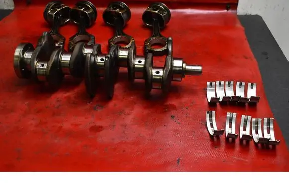 Volkswagen Touran II Crankshaft 03CBM